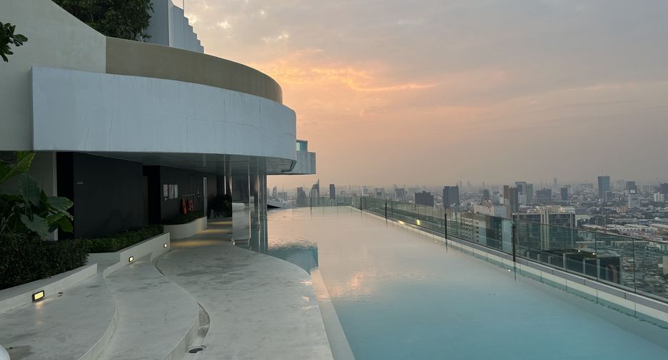 For sale and for rent studio condo in Huai Khwang, Bangkok