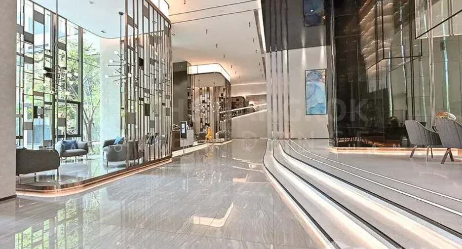 For sale and for rent studio condo in Huai Khwang, Bangkok