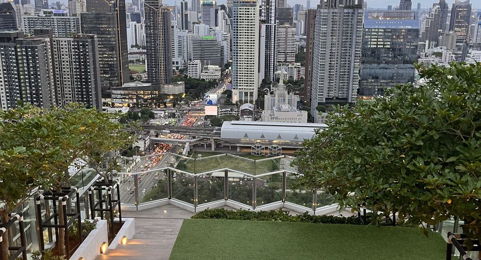 For sale and for rent studio condo in Huai Khwang, Bangkok