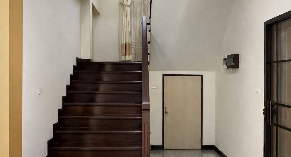 For rent 3 bedrooms house in San Kamphaeng, Chiang Mai