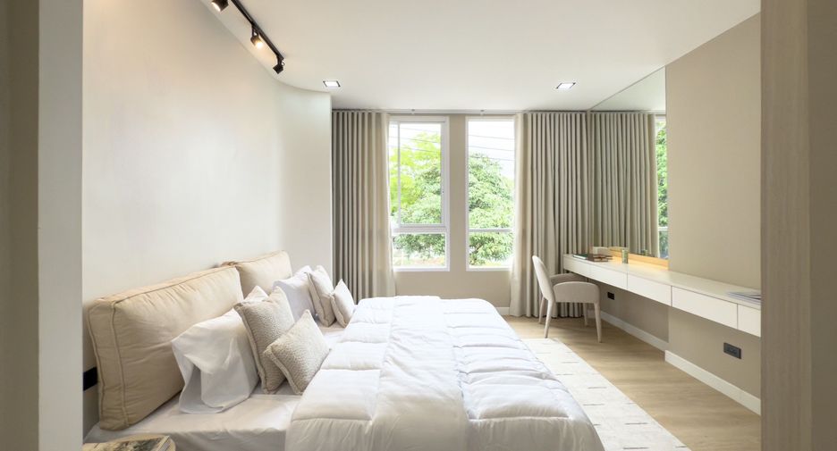 For sale and for rent 4 bedrooms house in Hang Dong, Chiang Mai