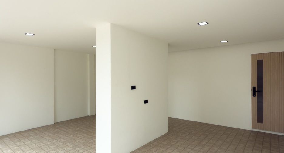 For sale and for rent 4 bedrooms house in Hang Dong, Chiang Mai