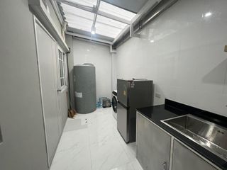 For rent 4 bedrooms townhouse in Mueang Chiang Mai, Chiang Mai
