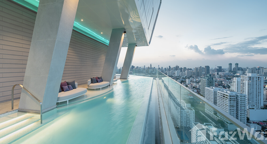 For sale 2 bedrooms condo in Watthana, Bangkok