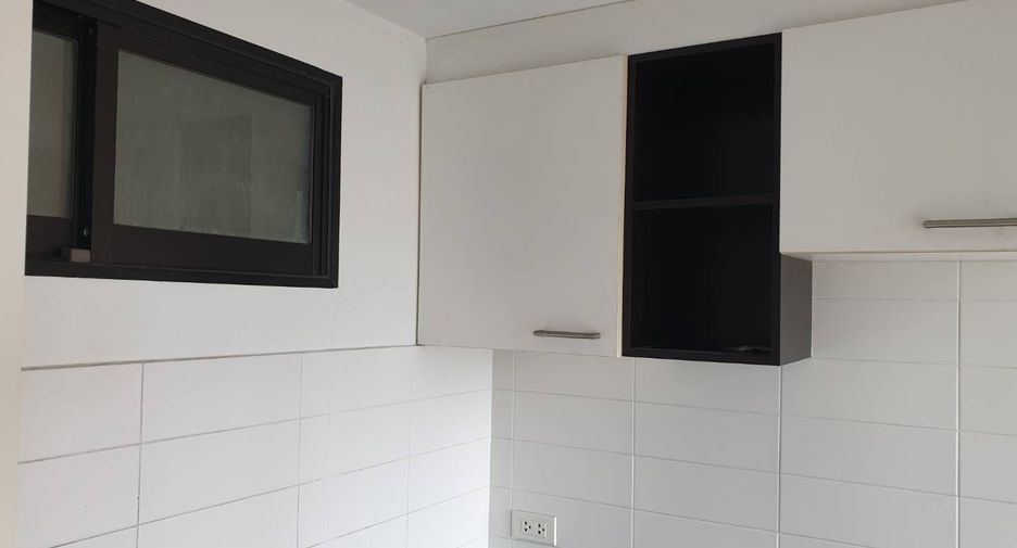For rent studio condo in Bang Phlat, Bangkok