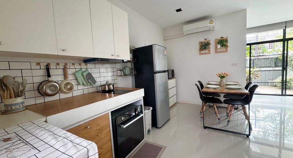 For rent 2 bedrooms condo in Mueang Chiang Mai, Chiang Mai