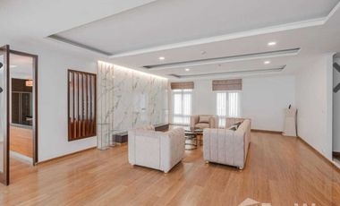 À vendre et à louer 3 chambres condo à Watthana, Bangkok