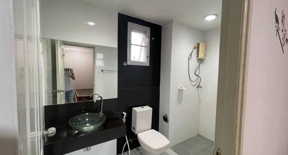 For rent 2 ベッドルーム condo in Bang Sao Thong, Samut Prakan