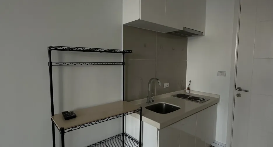 For sale studio condo in Huai Khwang, Bangkok