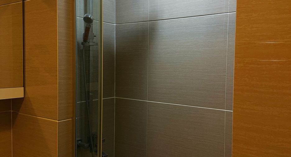 For sale studio condo in Huai Khwang, Bangkok