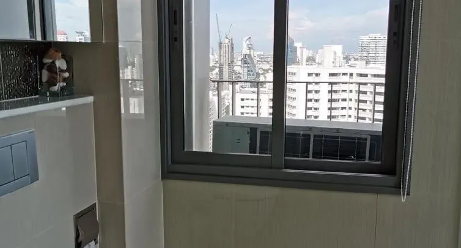 ขาย 2 ห้องนอน คอนโด ใน วัฒนา, กรุงเทพฯ