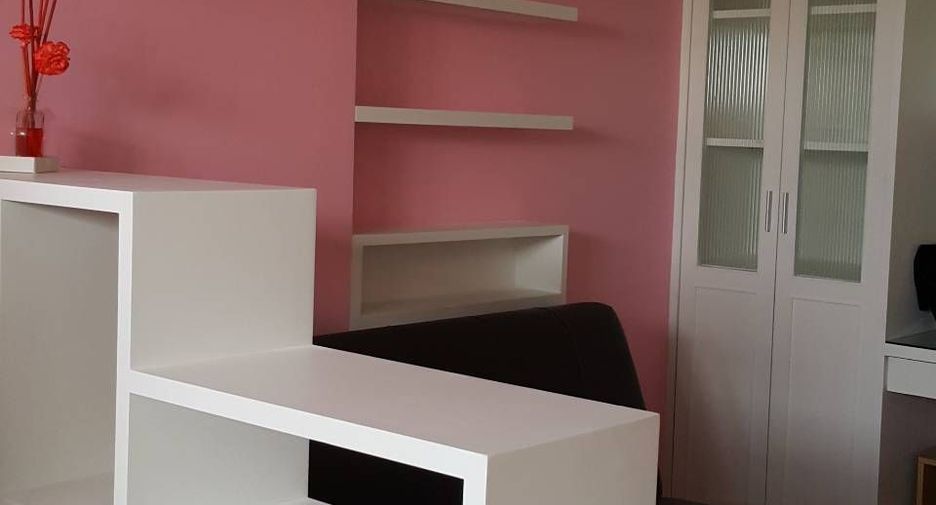 For rent studio condo in Phaya Thai, Bangkok