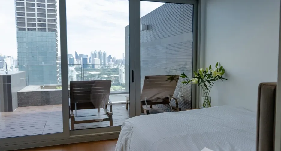 Condo en venta de 3 habitaciones en Pathum Wan, Bangkok