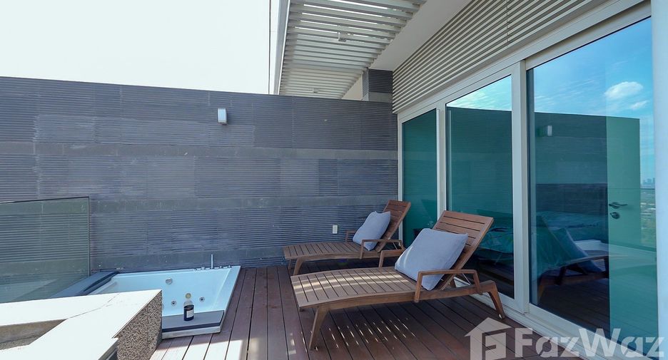 Condo en venta de 3 habitaciones en Pathum Wan, Bangkok