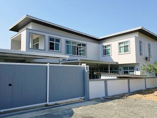 For Rent 5 Bedroom House In San Sai, Chiang Mai