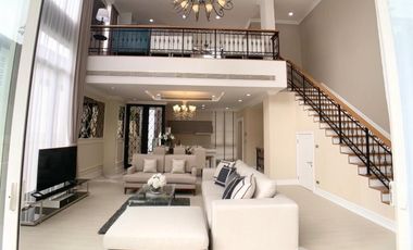 For sale and for rent 3 bedrooms house in Watthana, Bangkok