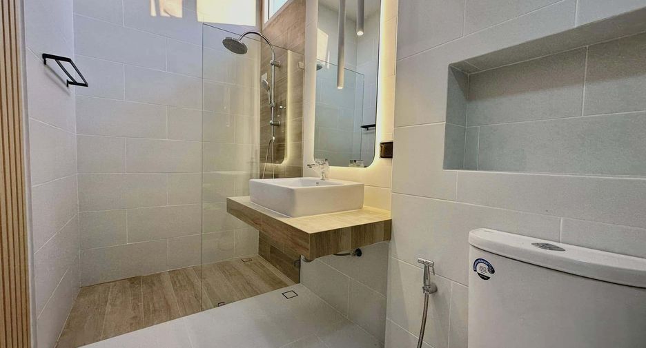 Villa en venta de 3 habitaciones en Saraphi, Chiang Mai