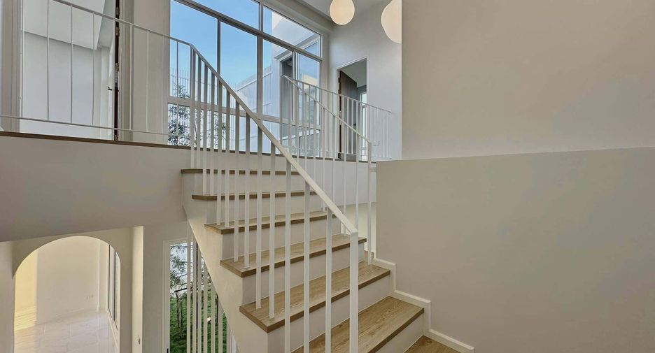 Villa en venta de 3 habitaciones en Saraphi, Chiang Mai
