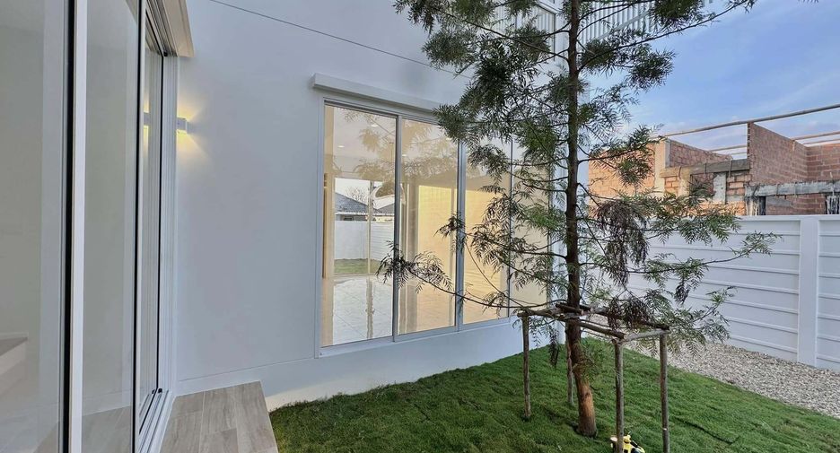 Villa en venta de 3 habitaciones en Saraphi, Chiang Mai
