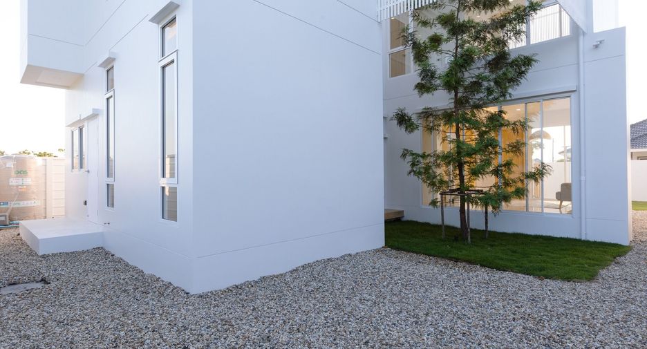 Villa en venta de 3 habitaciones en Saraphi, Chiang Mai