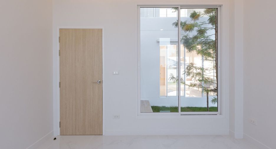 Villa en venta de 3 habitaciones en Saraphi, Chiang Mai