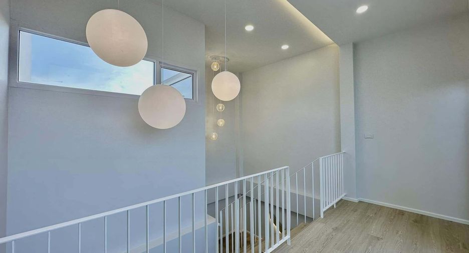 Villa en venta de 3 habitaciones en Saraphi, Chiang Mai