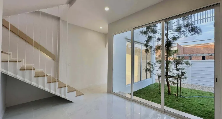 Villa en venta de 3 habitaciones en Saraphi, Chiang Mai