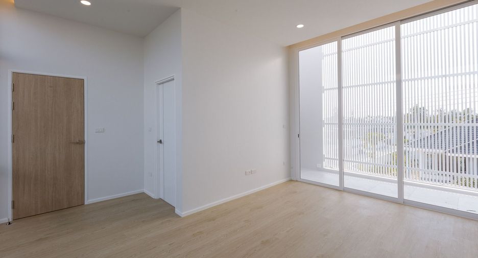 Villa en venta de 3 habitaciones en Saraphi, Chiang Mai