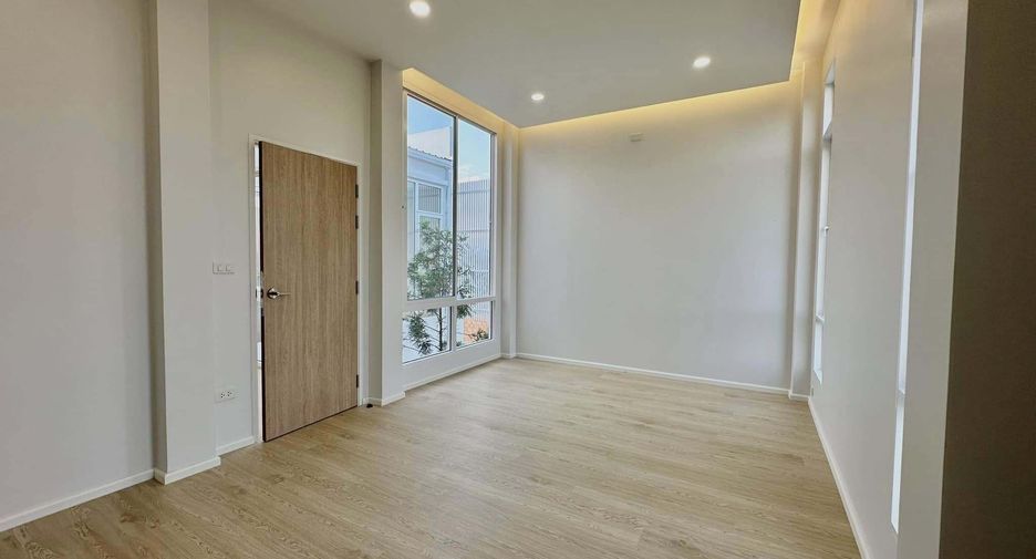 Villa en venta de 3 habitaciones en Saraphi, Chiang Mai