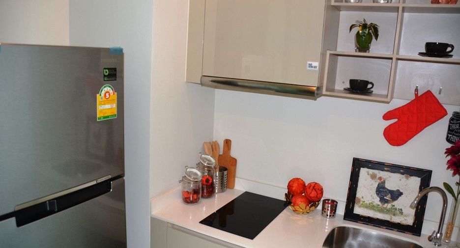 For sale 1 bed condo in Watthana, Bangkok