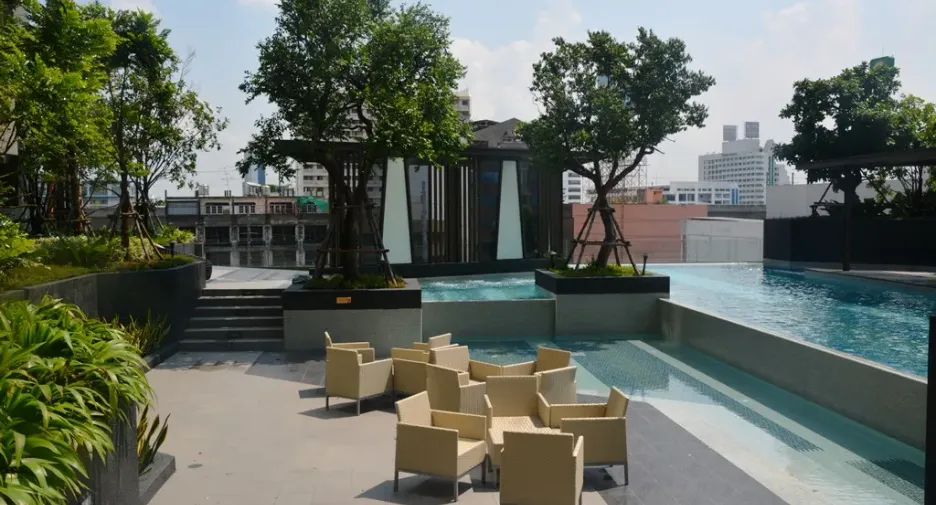For sale 1 bed condo in Watthana, Bangkok