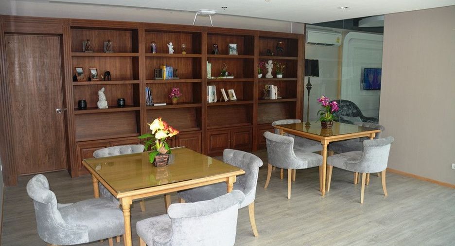 For sale 1 bed condo in Watthana, Bangkok