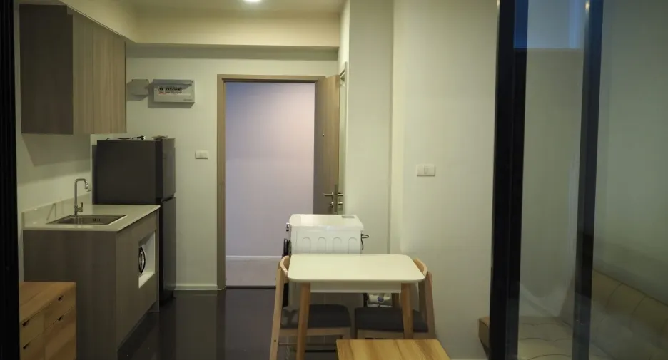Wohnung zur Miete mit 1 Zimmer in Bang Phli, Samut Prakan
