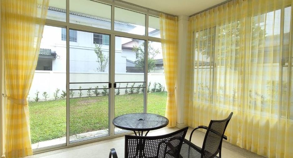 For rent 4 bedrooms house in Mueang Chiang Mai, Chiang Mai