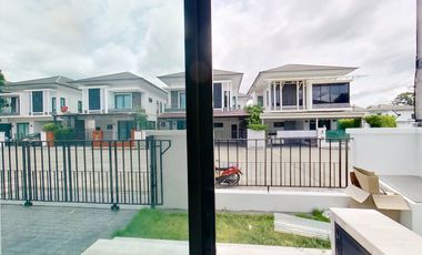 For sale 3 bedrooms house in Mueang Chiang Mai, Chiang Mai