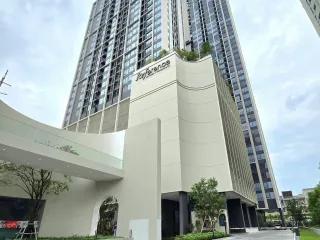 For sale スタジオ condo in Khlong San, Bangkok