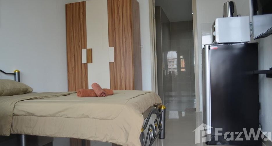 For rent studio apartment in Phra Khanong, Bangkok