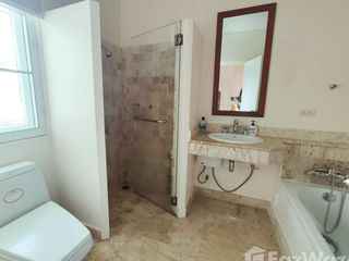 For sale and for rent 3 bedrooms house in Bang Khun Thian, Bangkok