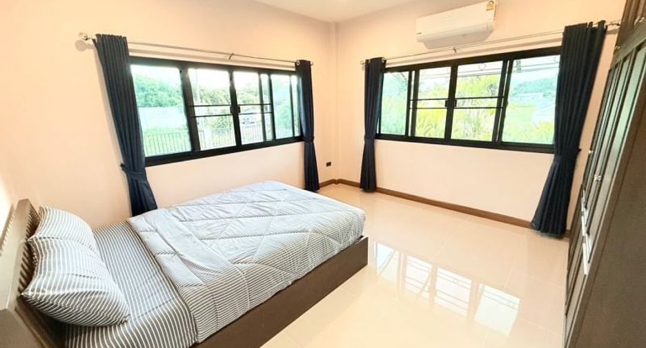 For rent 3 bedrooms house in San Sai, Chiang Mai