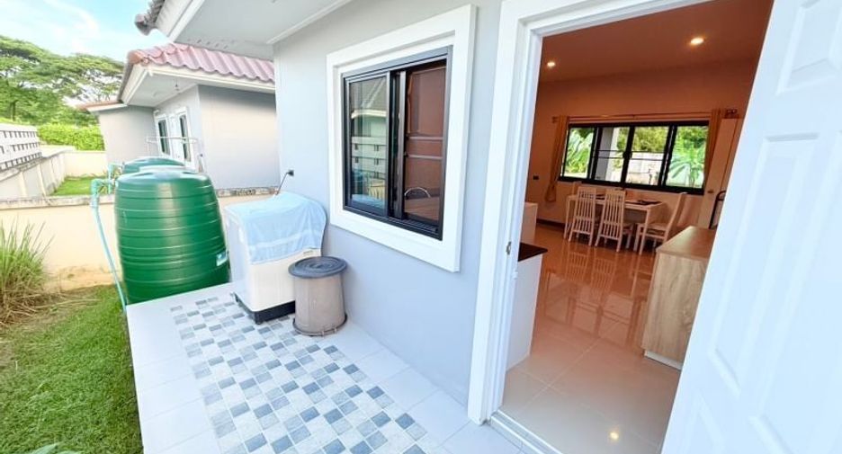 For rent 3 bedrooms house in San Sai, Chiang Mai