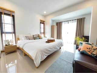 For rent 3 bedrooms house in Mueang Chiang Mai, Chiang Mai