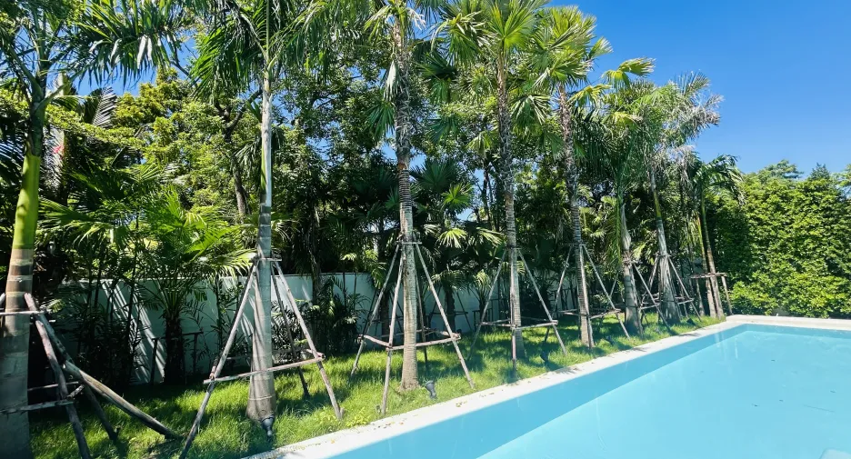For sale 4 bedrooms house in Lak Si, Bangkok