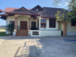 出售 4 卧室 独立屋 在 Doi Saket, Chiang Mai