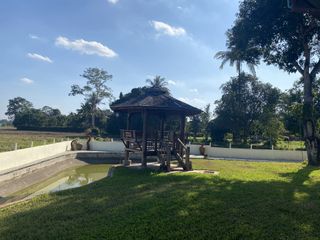 出售 4 卧室 独立屋 在 Doi Saket, Chiang Mai