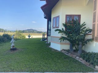 出售 4 卧室 独立屋 在 Doi Saket, Chiang Mai