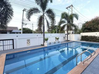 Haus zur Miete mit 5 Zimmer in San Sai, Chiang Mai
