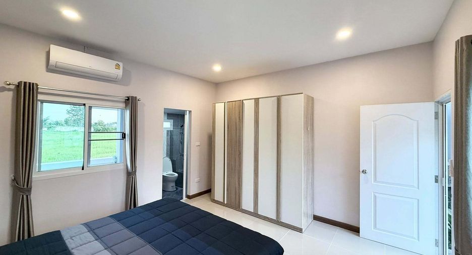 Haus zur Miete mit 5 Zimmer in San Sai, Chiang Mai