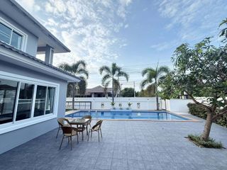 Haus zur Miete mit 5 Zimmer in San Sai, Chiang Mai