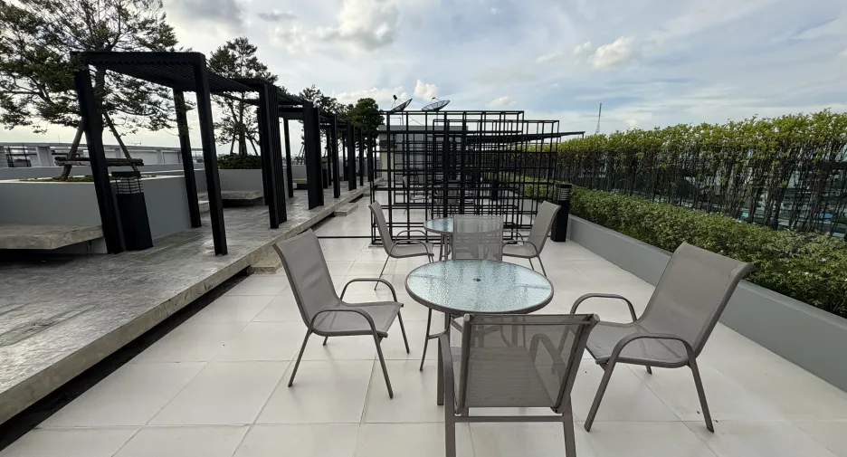 For rent 1 bed condo in Bang Kapi, Bangkok