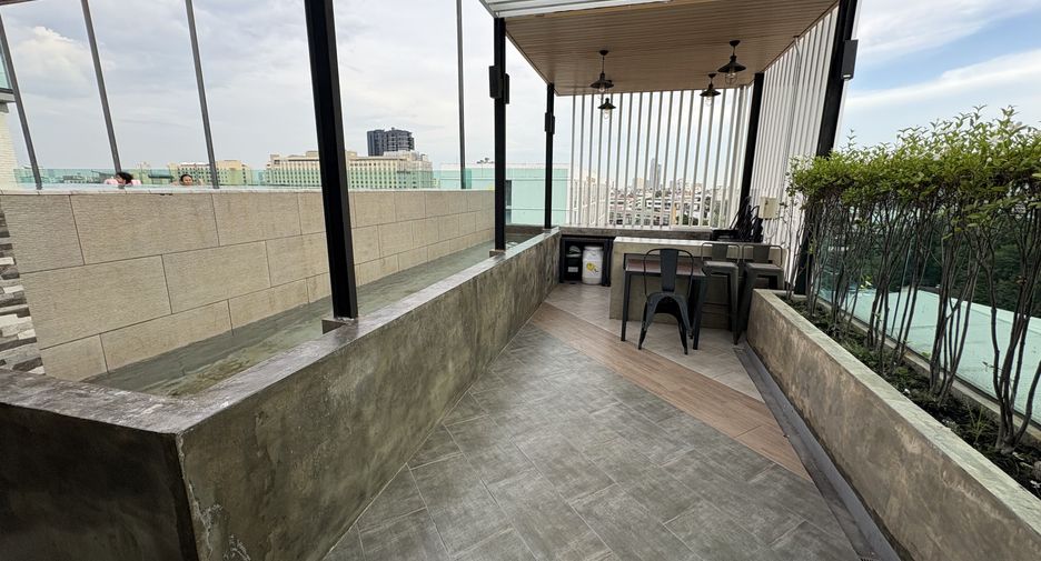 For rent 1 bed condo in Bang Kapi, Bangkok